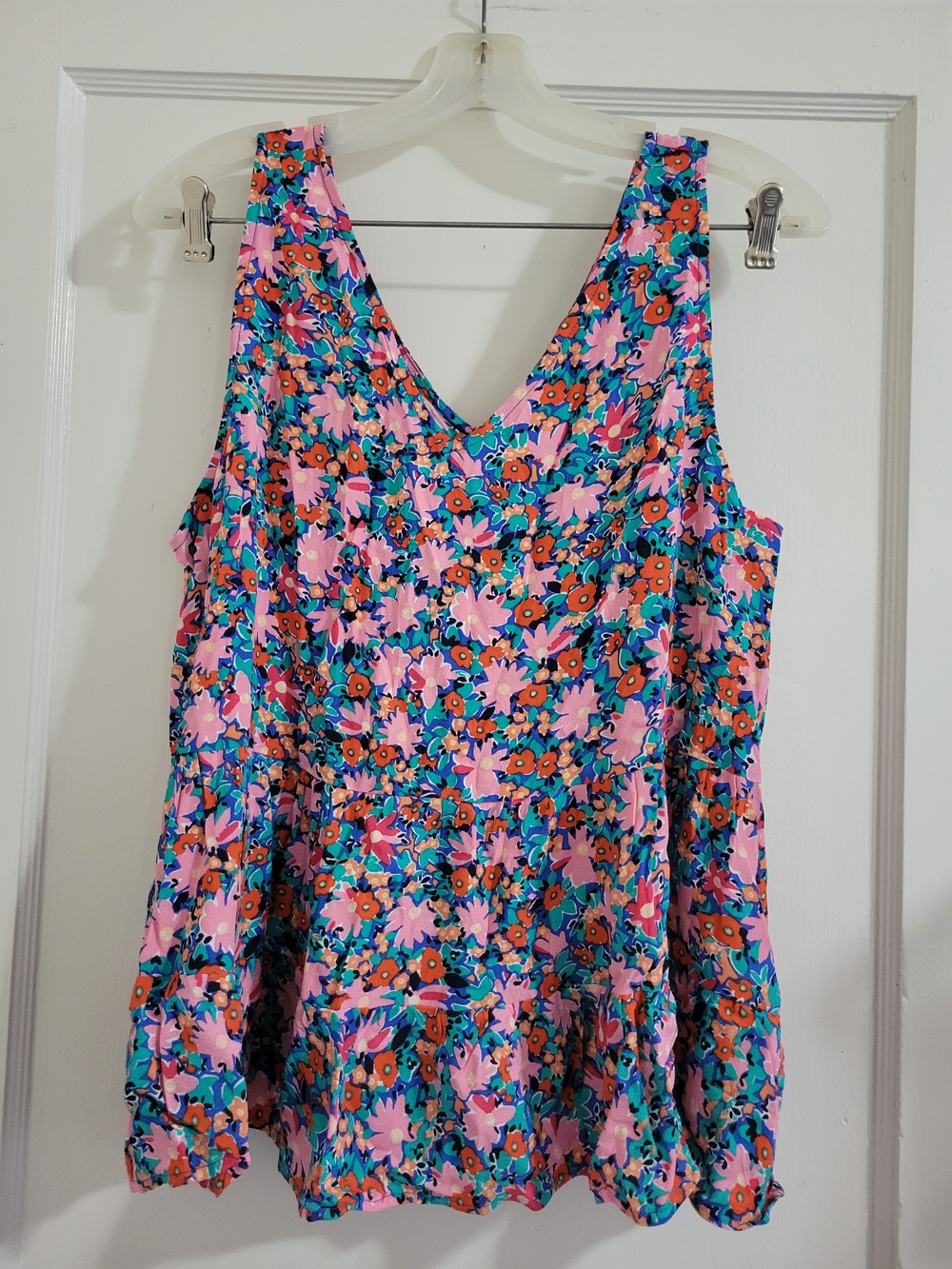 LOFT Floral V-Neck Bright Colorful Tank top - Picture 3 of 9